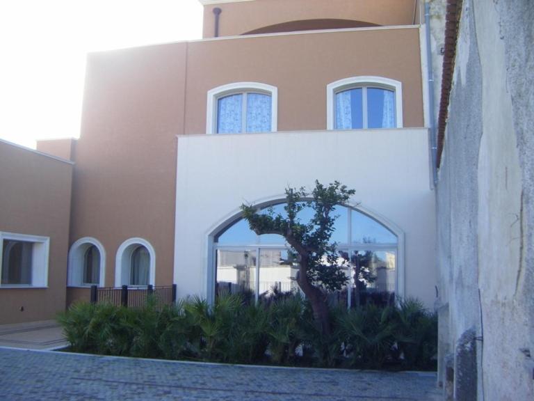 Appartamento Fontanella Deluxe Brindisi Exterior photo